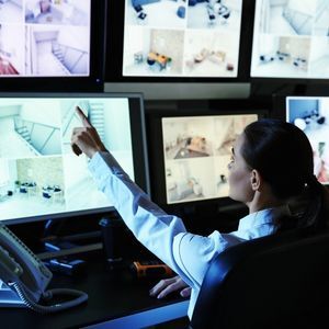 AI-Driven Analytics & Smart Detection